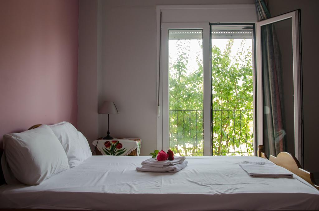 Ioannis Avrades Apartments Агия Кампос Екстериор снимка